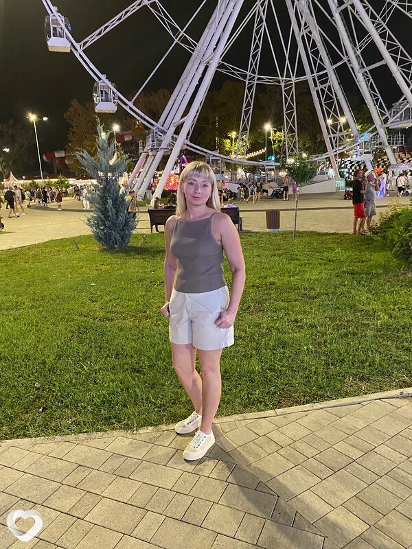 Яна