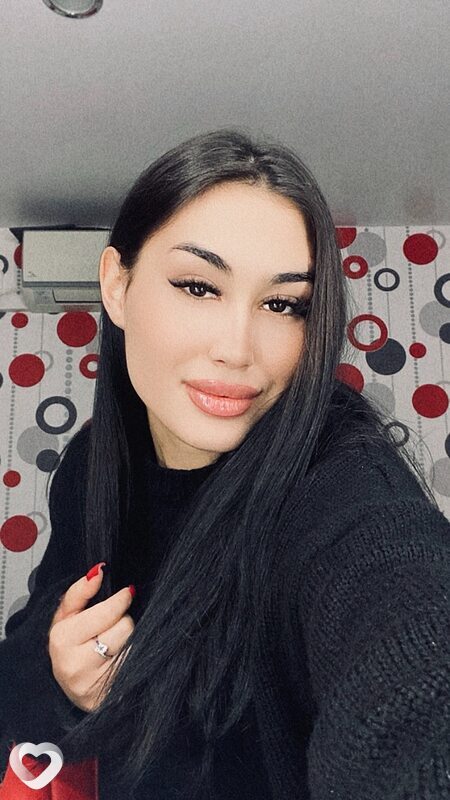 Яна