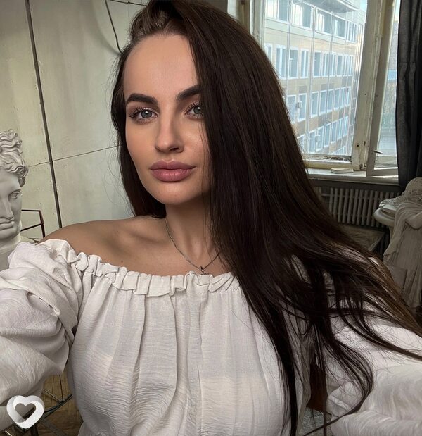 Ева