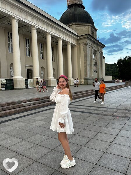 Алина