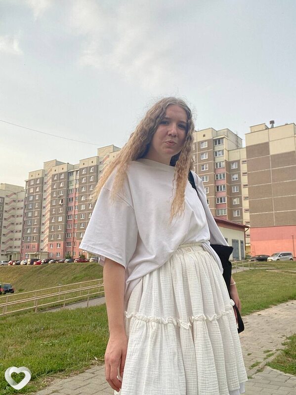 Катя