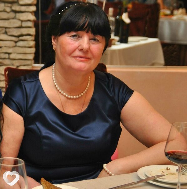 Полина