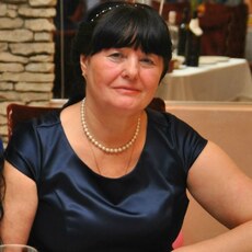 Полина