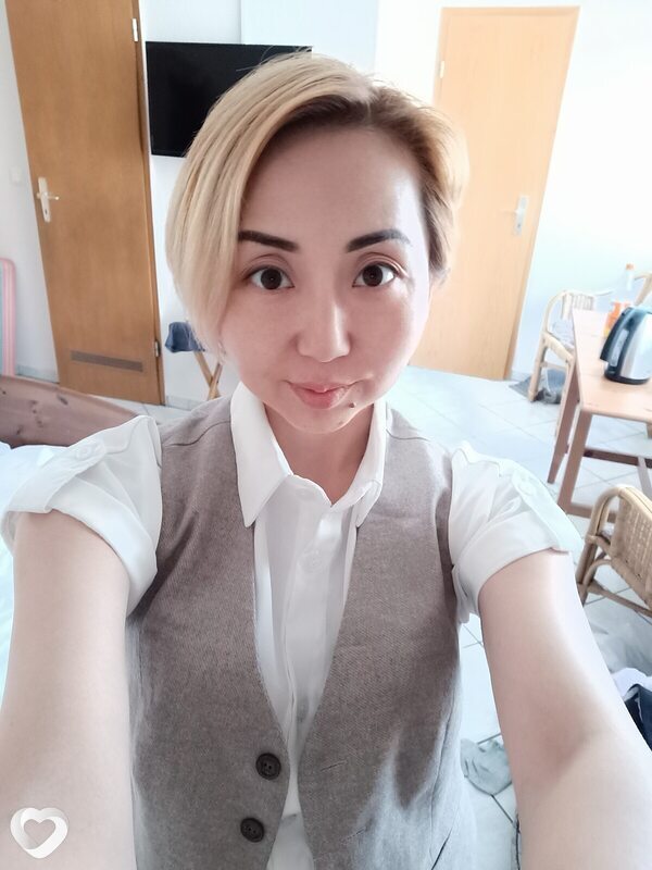 Юля