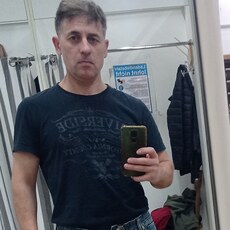 Виктор
