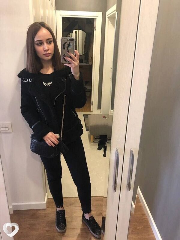 Женя