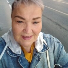 Полина