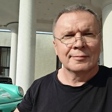 Кузя