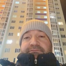 Артём