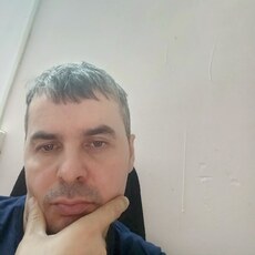 Виктор