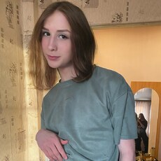 Оля