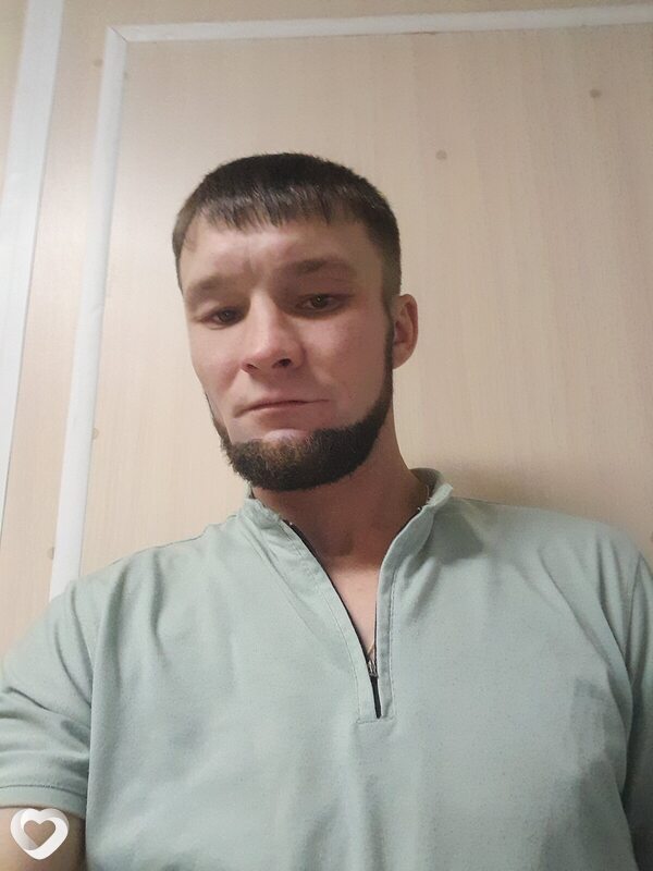 Толя