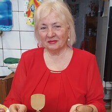 Ева